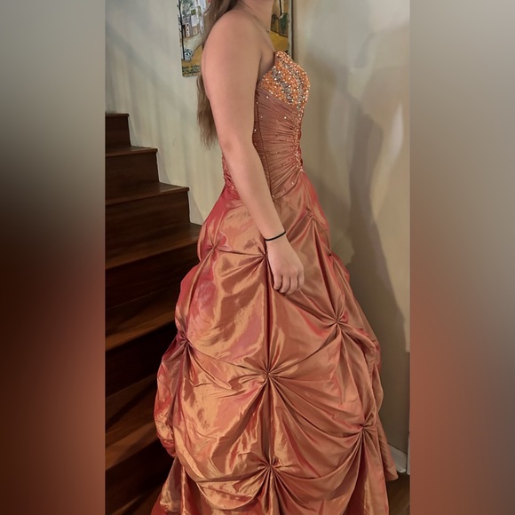 Xcite Prom - Picture 2 of 6